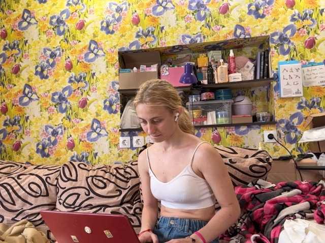 LavadaMalle live cam on BongaCams