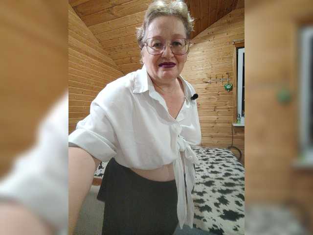 MilenaVelvet live cam on BongaCams