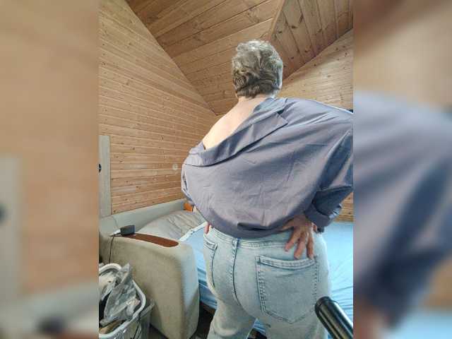 MilenaVelvet, en vivo ahora en BongaCams