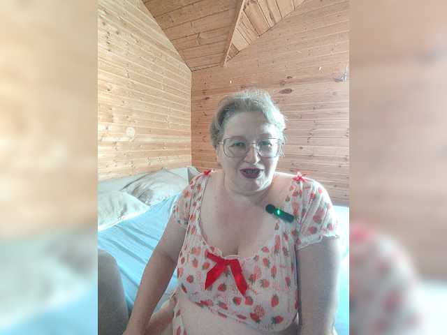 MilenaVelvet live cam on BongaCams