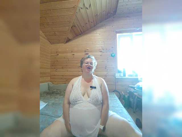 MilenaVelvet live webcam show
