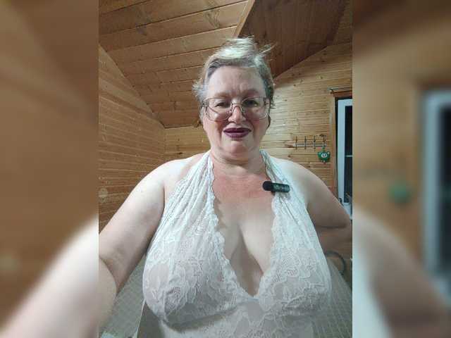 MilenaVelvet live cam on BongaCams