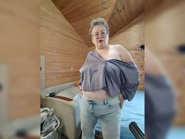 MilenaVelvet, en vivo ahora en BongaCams