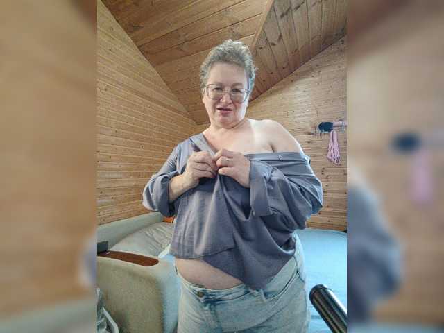 MilenaVelvet, en vivo ahora en BongaCams