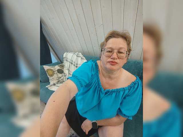 модель MilenaVelvet