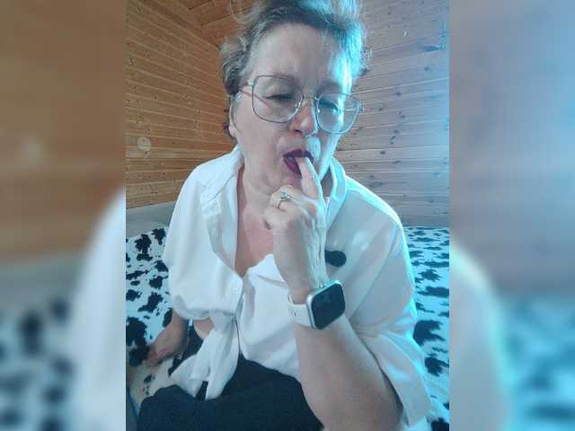MilenaVelvet live cam on BongaCams