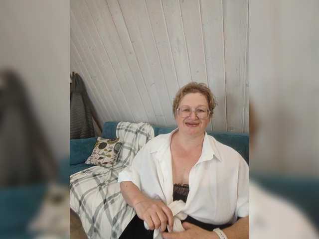 MilenaVelvet live cam on BongaCams
