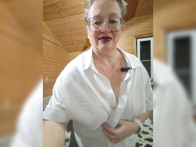MilenaVelvet live cam on BongaCams