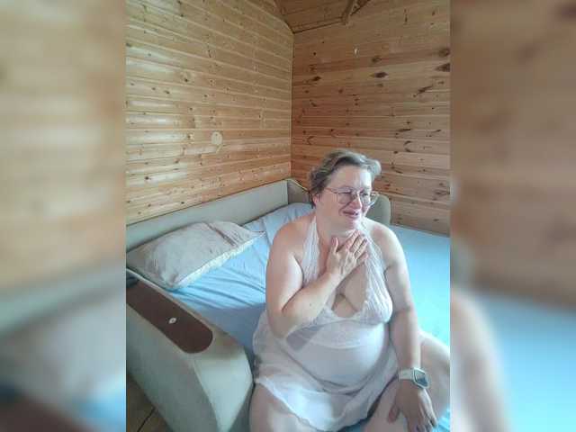 go to chat with MilenaVelvet