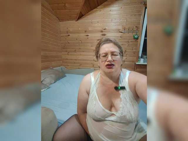 MilenaVelvet live cam on BongaCams