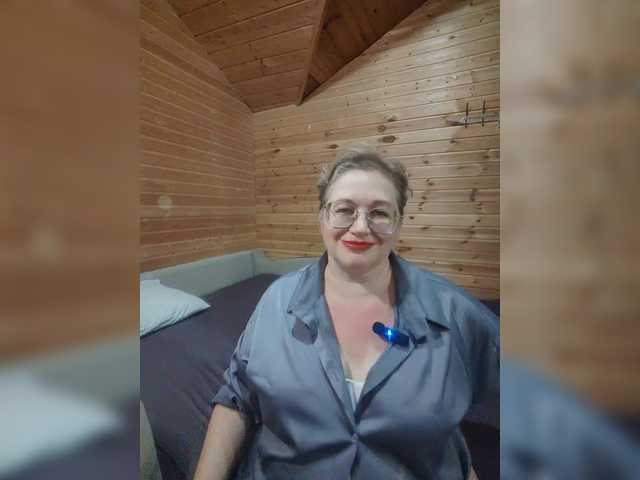MilenaVelvet live cam on BongaCams