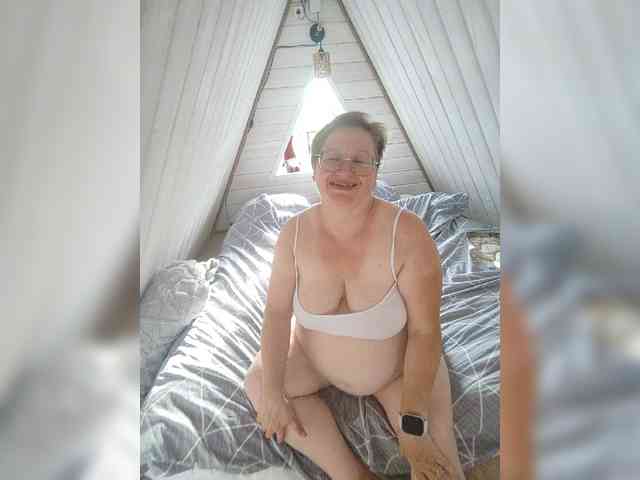MilenaVelvet webcam