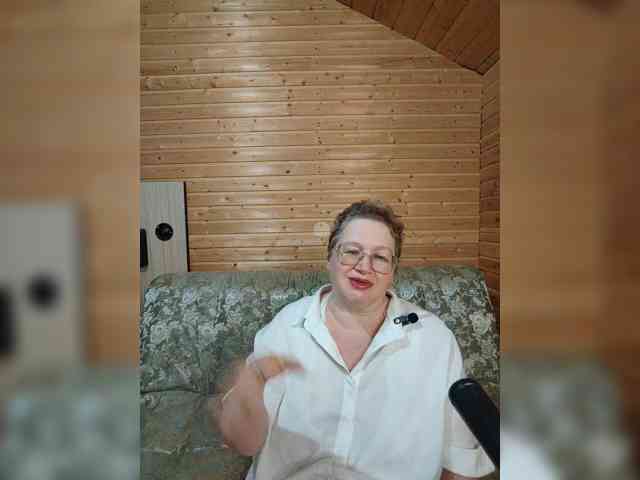 MilenaVelvet live female cam on bongacams