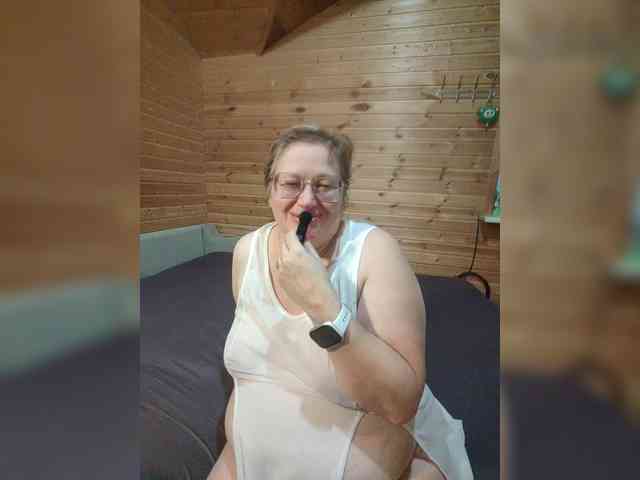 MilenaVelvet live female cam on bongacams