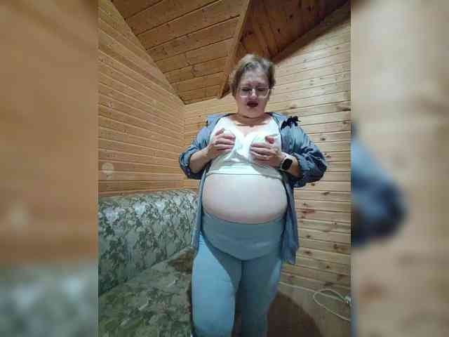 MilenaVelvet live female cam on bongacams