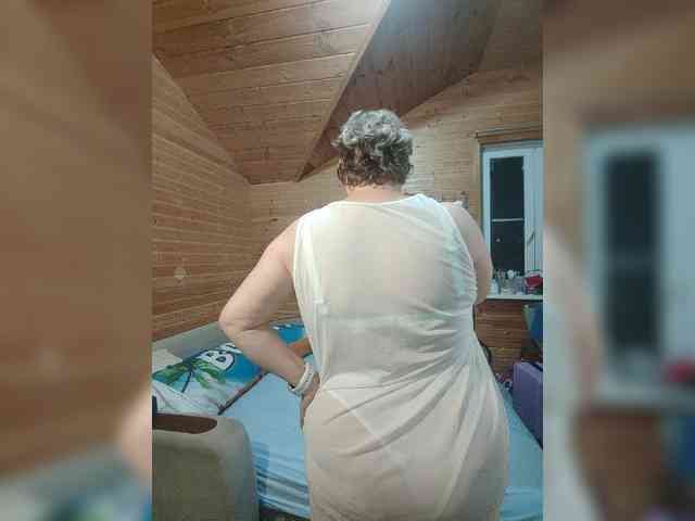 MilenaVelvet live female cam on bongacams