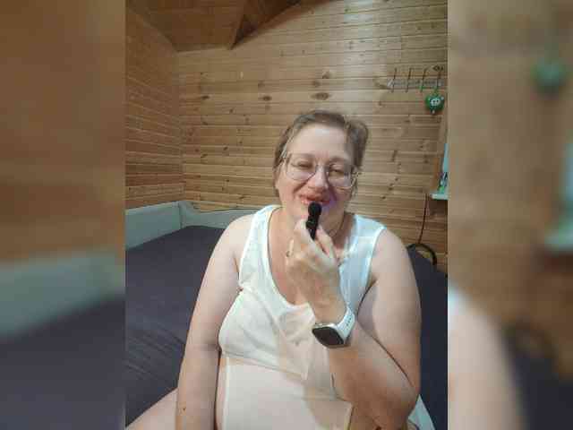 MilenaVelvet live female cam on bongacams