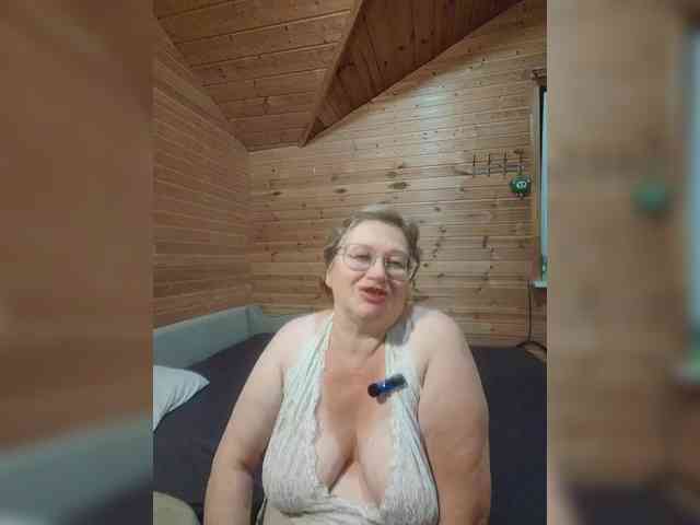 MilenaVelvet live female cam on bongacams