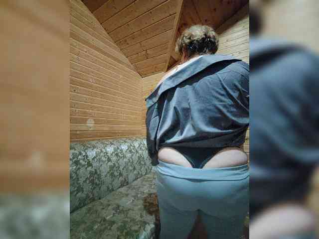 MilenaVelvet live female cam on bongacams