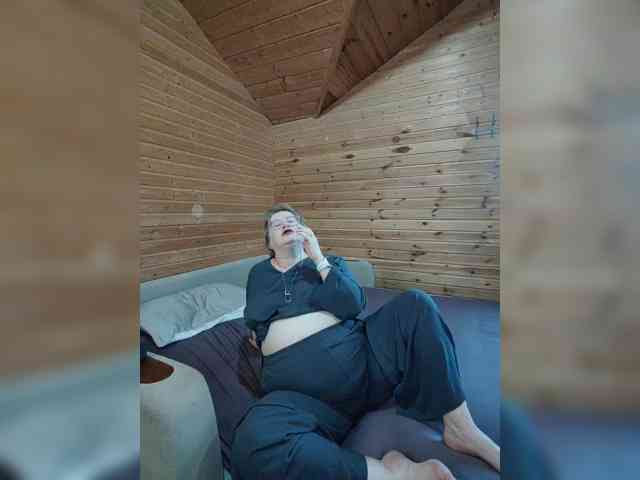 MilenaVelvet live female cam on bongacams
