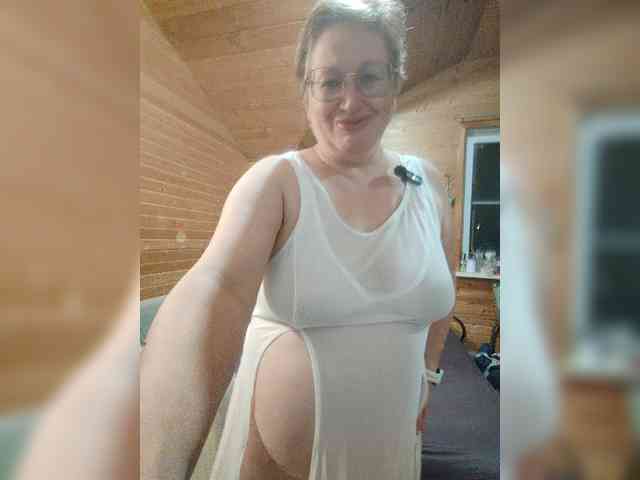 MilenaVelvet live female cam on bongacams
