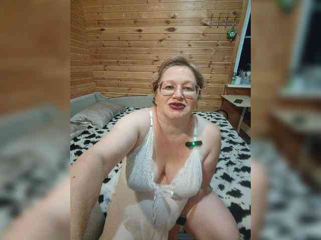 MilenaVelvet webcam