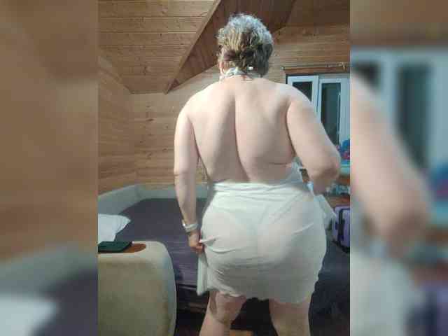 MilenaVelvet live female cam on bongacams