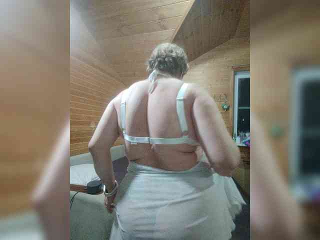 MilenaVelvet live female cam on bongacams