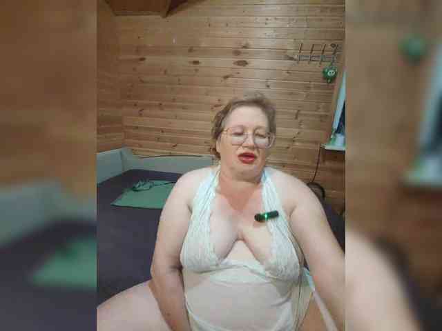 MilenaVelvet live female cam on bongacams