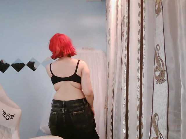 AdelaideVickery live cam on BongaCams