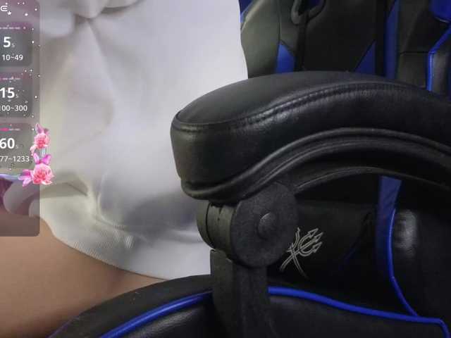 AdelineRiley live cam on BongaCams