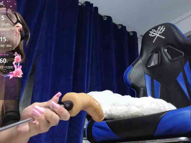 AdelineRiley webcam