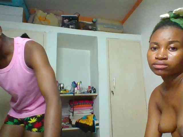 MNastycouple webcam
