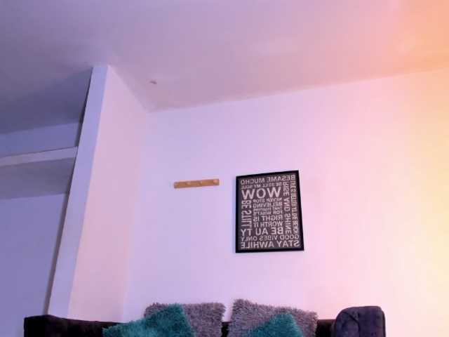 Nikollhot2026 live cam preview