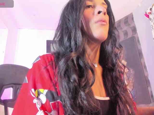 Nikollhot2026 Live Webcam on BongaCams
