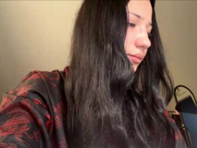 KRASOTKALIYAA live cam on BongaCams