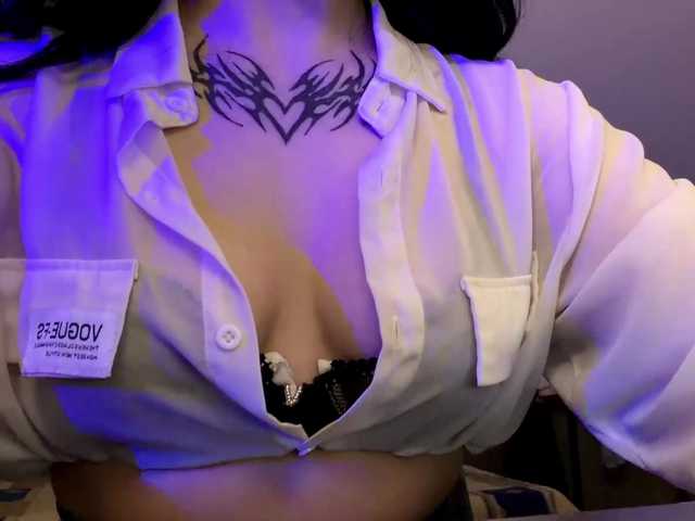 KRASOTKALIYAA live cam on BongaCams