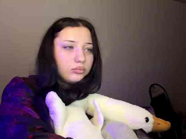 KRASOTKALIYAA webcam