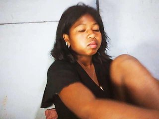 Erica01's Live Webcam