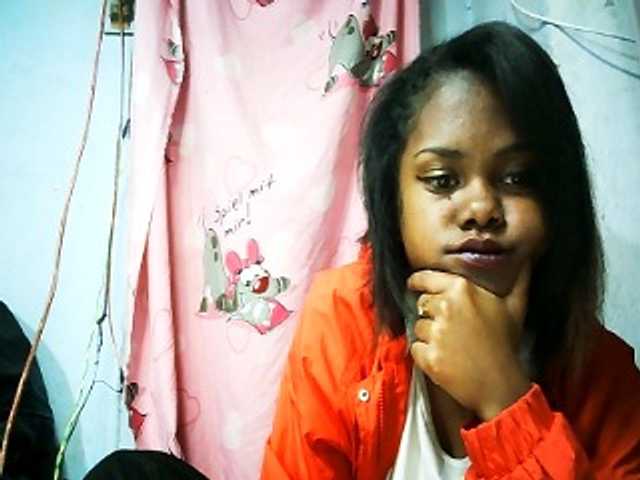 Erica01 live cam on BongaCams
