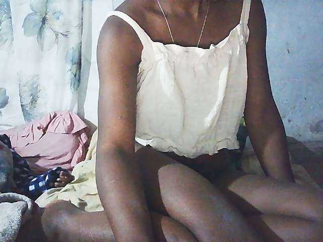 Erica01 live webcam show