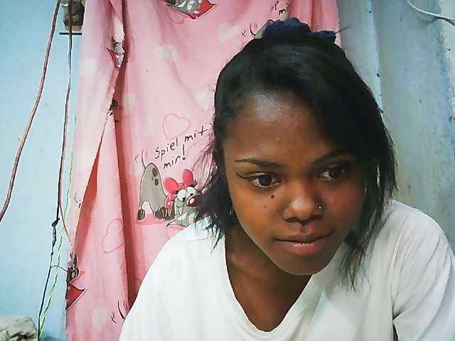 Erica01 live cam on BongaCams