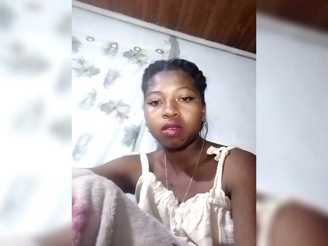 Erica01 live webcam show