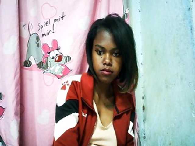 Erica01 live cam on BongaCams