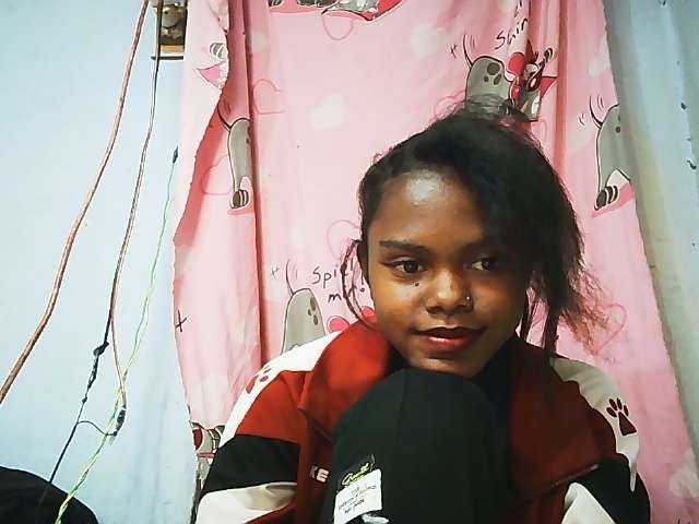 Erica01 live cam on BongaCams