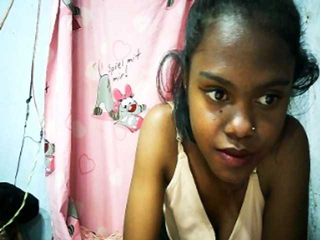 Erica01 live cam on BongaCams