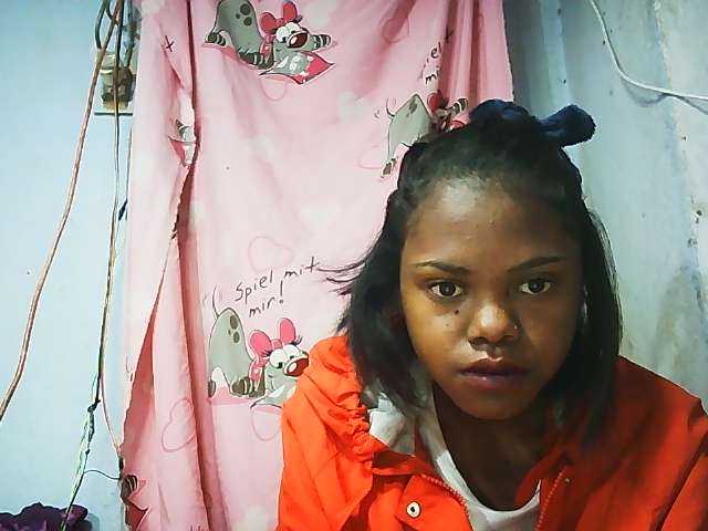 Erica01 live cam on BongaCams