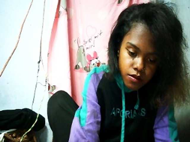 Erica01 live cam on BongaCams