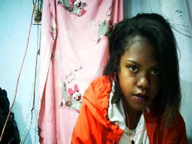 Erica01 live cam on BongaCams