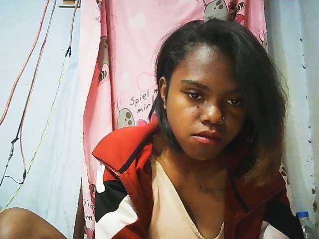Erica01 live cam on BongaCams